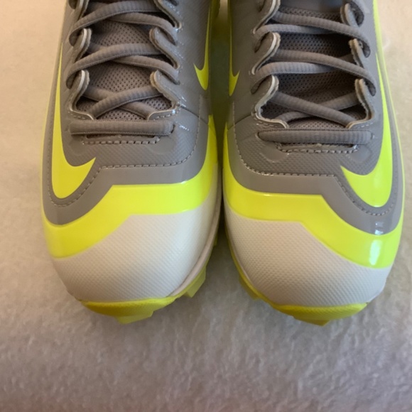 Nike BSBL Huarache Fastflex Cleats Size 5.5Y - Picture 4 of 10